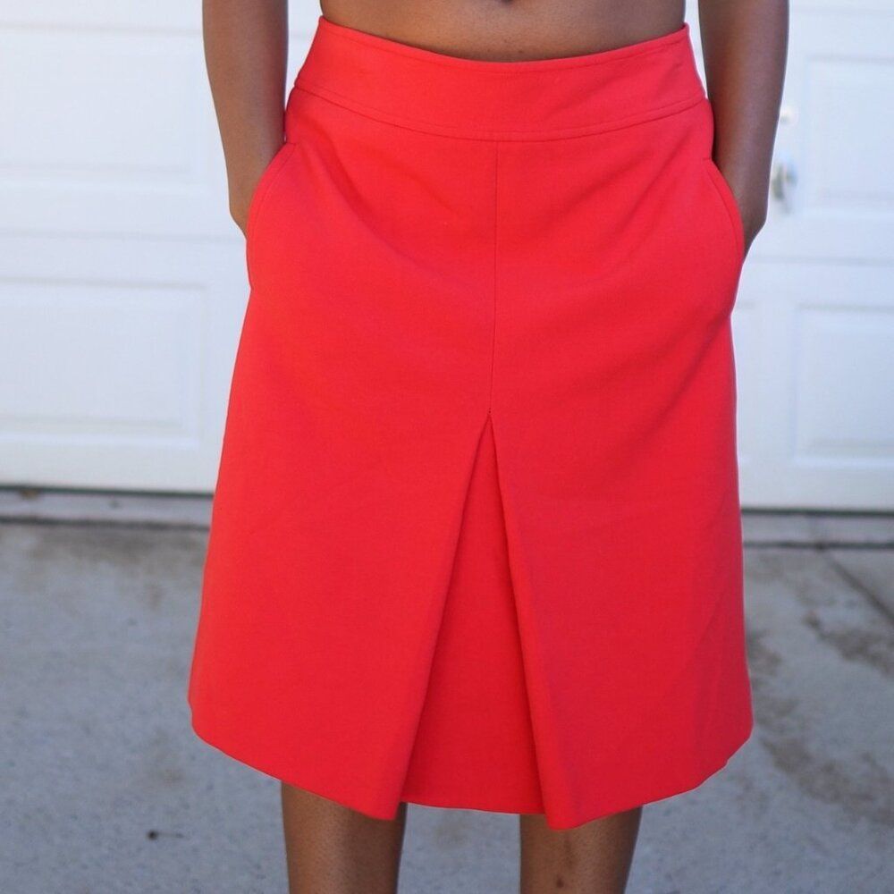LOFT Ann Taylor Bright Red A-Line Mini Skirt with Pockets – Size 10